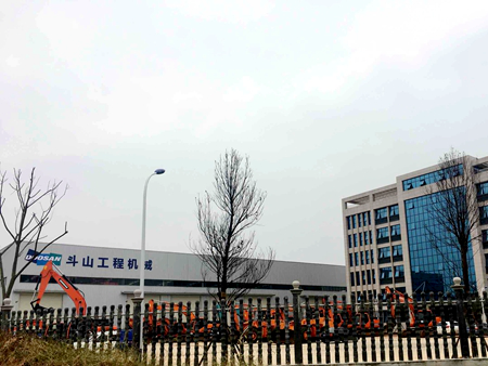 中央空調(diào)，長(zhǎng)沙中央空調(diào)，湖南中央空調(diào)，工廠中央空調(diào)，中央空調(diào)工程